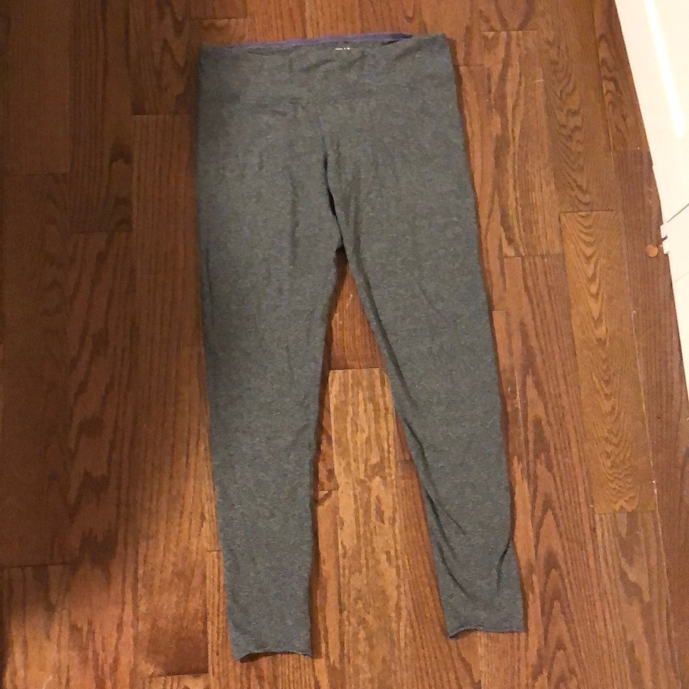 TNA Heathered Grey Leggings